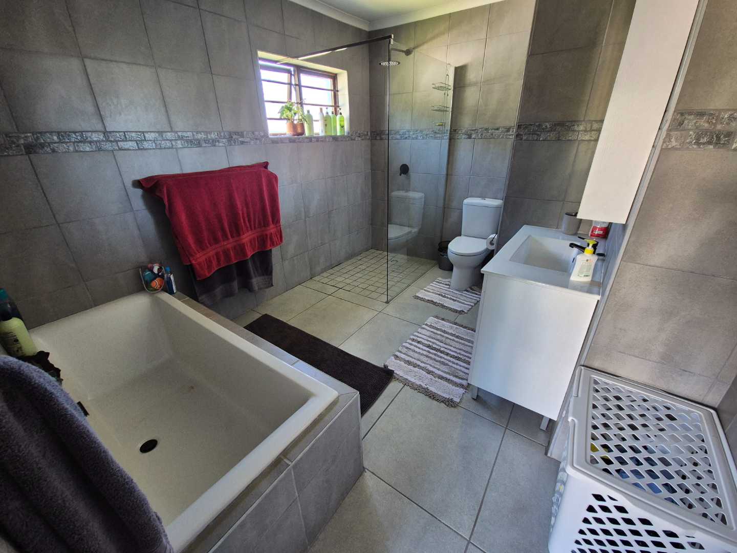 2 Bedroom Property for Sale in Dana Bay Western Cape